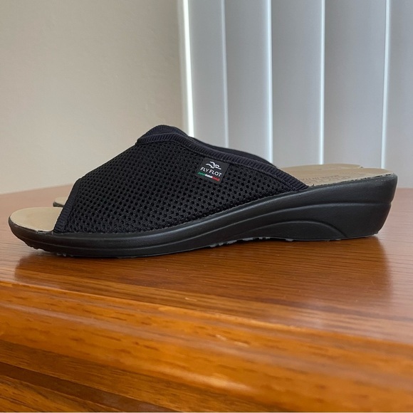 Fly Flot Mesh Slip On Mule Sandals Black Size 8 - Picture 4 of 12